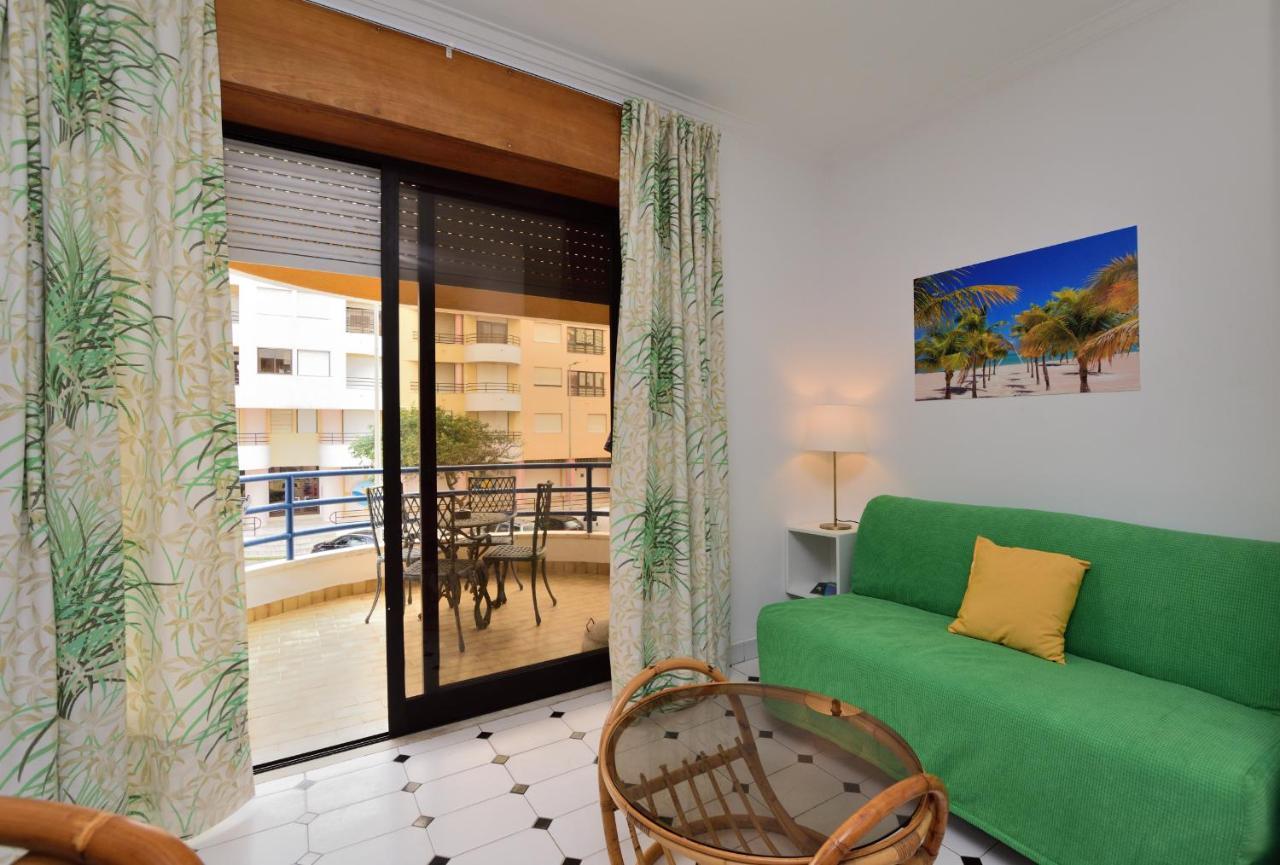 Palmeiras Beach Apartment كوستا دا كاباريكا المظهر الخارجي الصورة